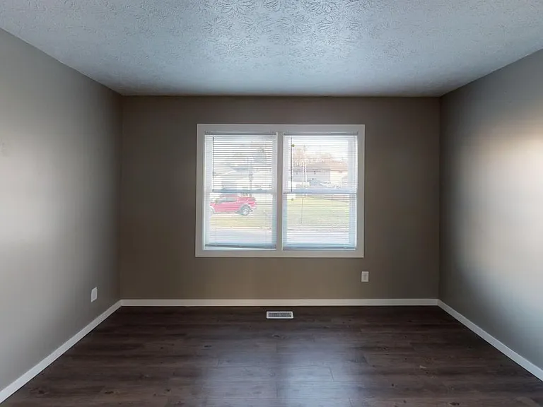 The Crossings Apartments — Photo 8