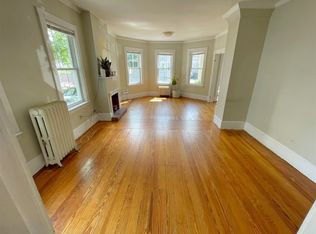 5 Durham St #3, Somerville, MA 02143