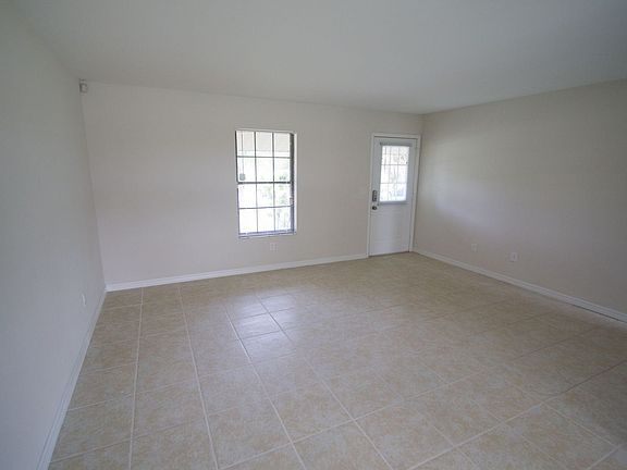 3rd image of 2256 SE East Dunbrooke Cir