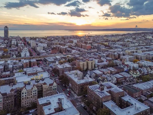 8320 Bay Parkway image 18 of 20