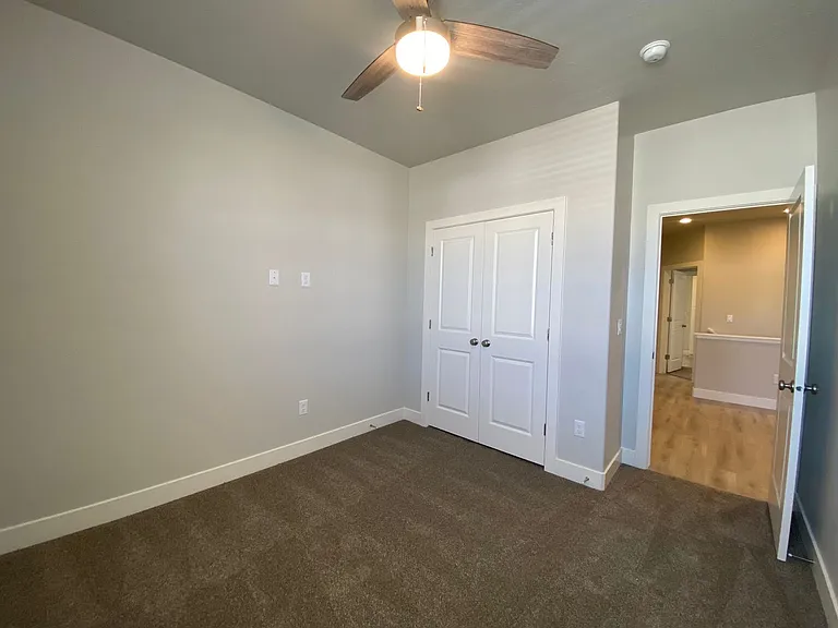 1157 S 4380 W — Photo 25