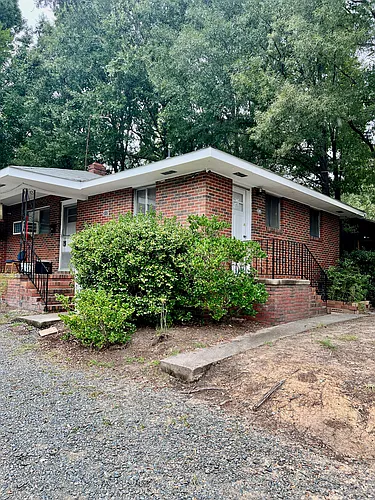 312 Green St Photo 1