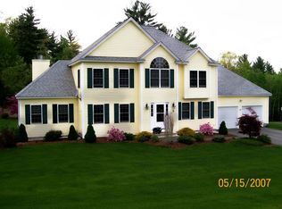 2 Moore Dr, Shirley, MA 01464