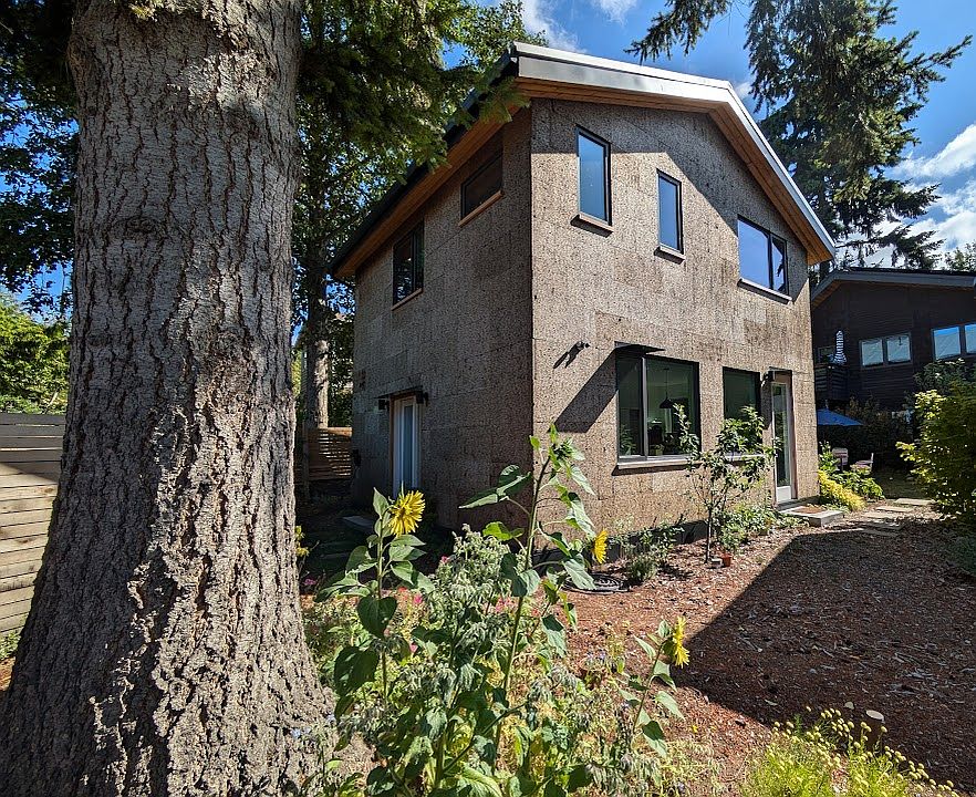 South and west side of cottage (also visible main house)