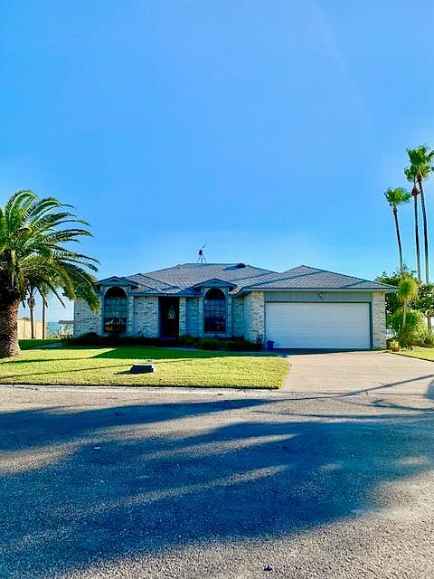 1st image of 301 Bayview Dr
