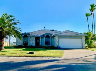 301 Bayview Dr, Aransas Pass, TX 78336
