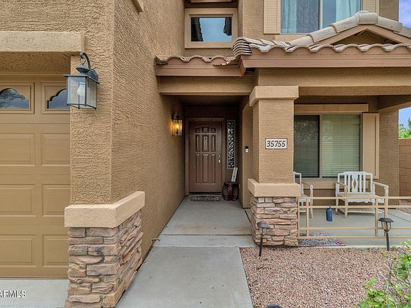 3rd image of 35755 N MIRANDESA Drive