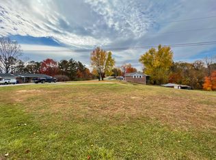 751 Stephens Farm Rd, Whitley City, KY 42653