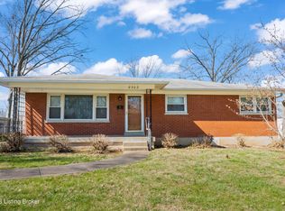 8302 Jenny Lind Dr, Louisville, KY 40219