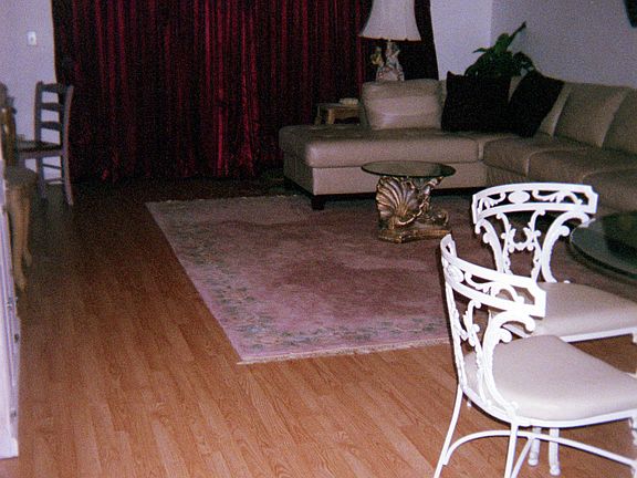 5th image of 2541 Laurelwood Dr #8-A