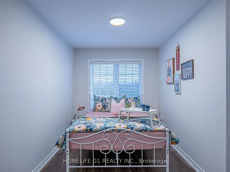 385 Threshing Mill Blvd — Photo 18