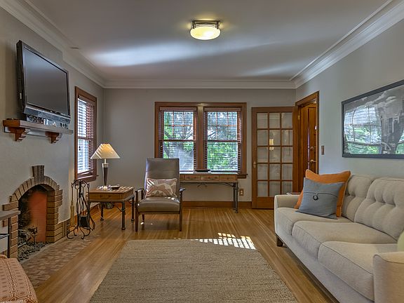 5th image of 6228 William St
