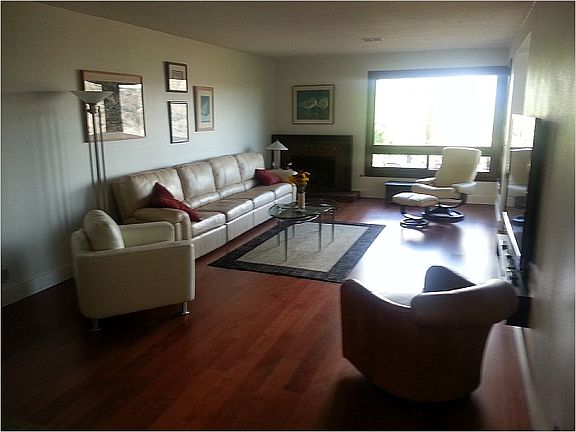 3rd image of 408 Mavis Dr