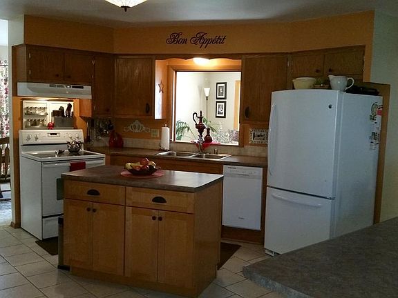 5th image of W286N6467 Highland Ct