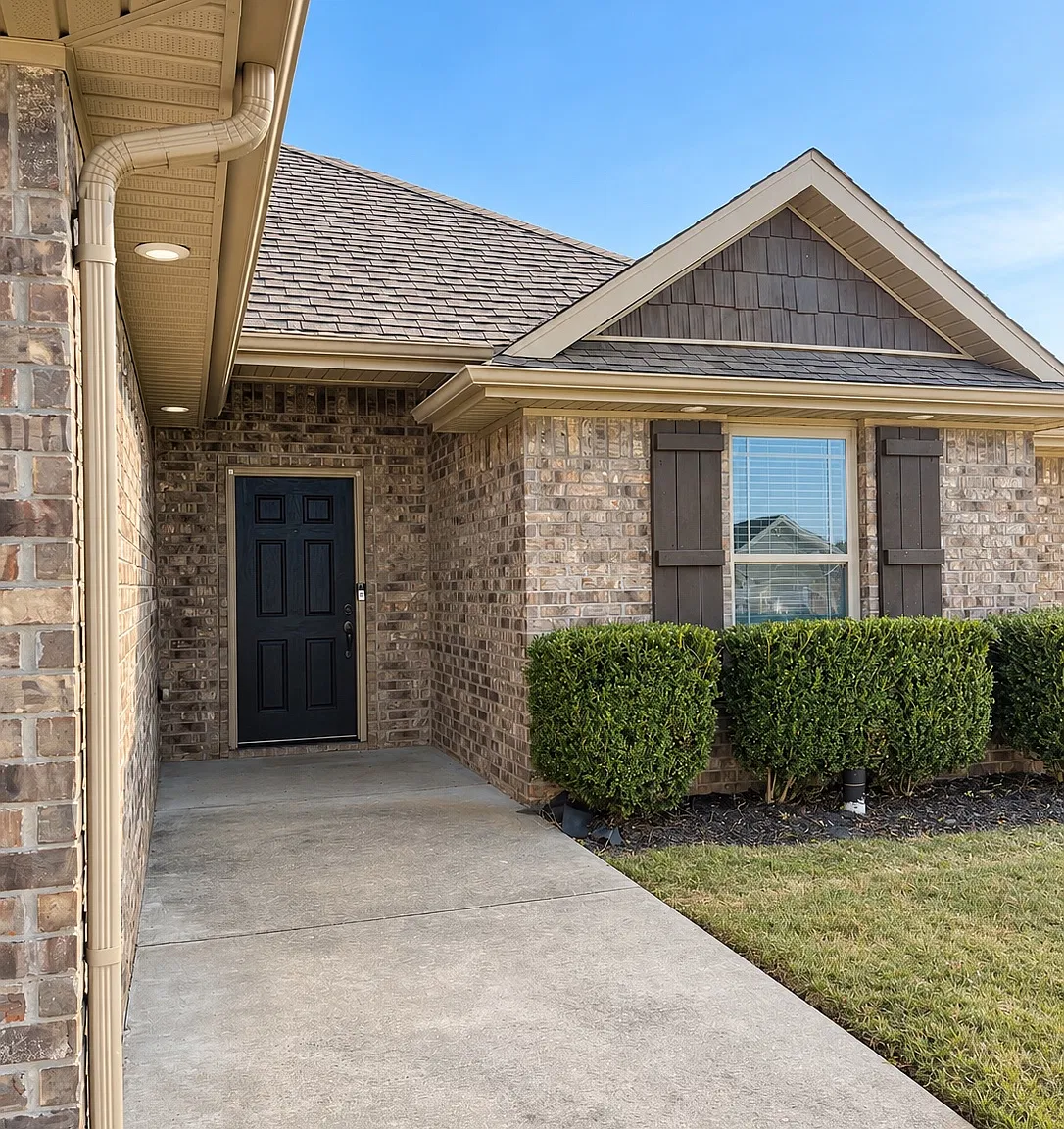 810 E Southern Trace Dr — Photo 2