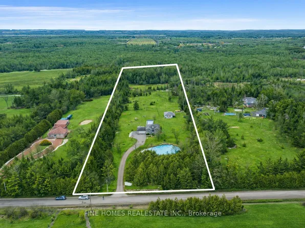 5895 Latimer Rd, Georgina, ON L0E 1R0