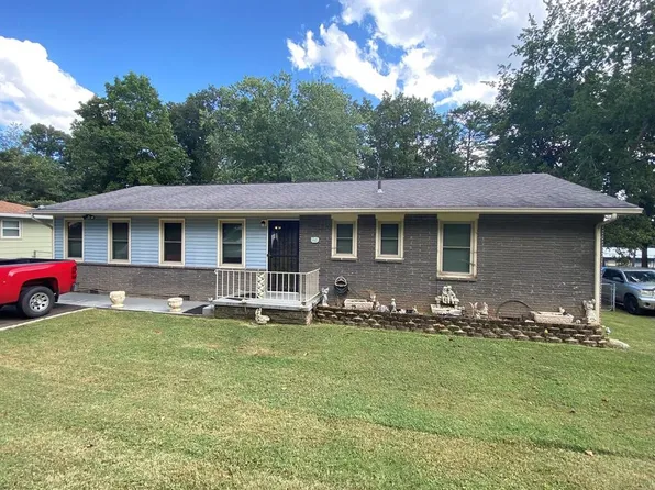 3236 Wilderness Rd, Knoxville, TN 37917