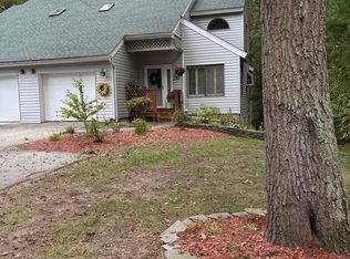 26 Overlook Dr, Atkinson, NH 03811