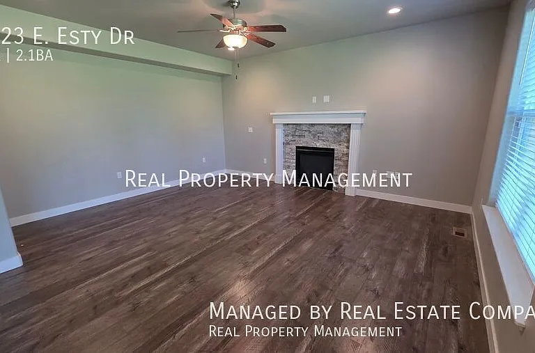 1223 E Esty Dr — Photo 6