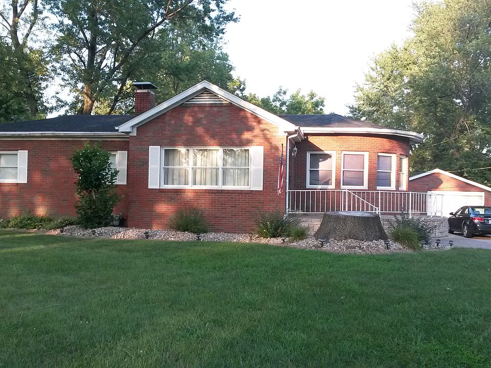 1st image of 152 Norwood Pl