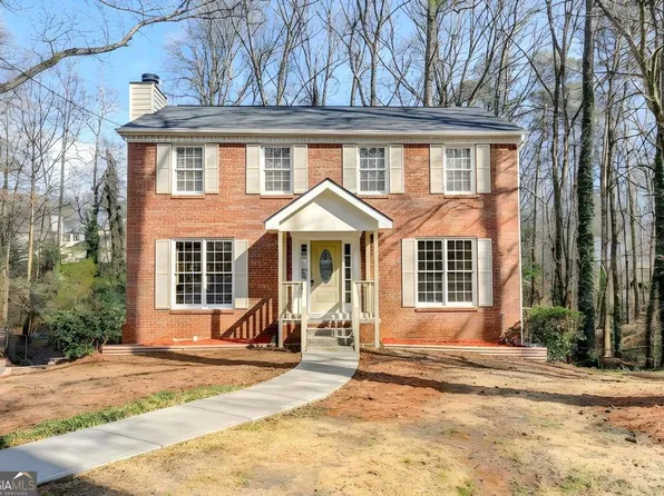 5362 Milieo Pl SW, Lilburn, GA 30047