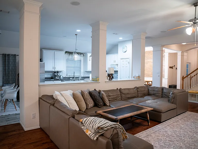 8241 Grayson Way — Photo 10