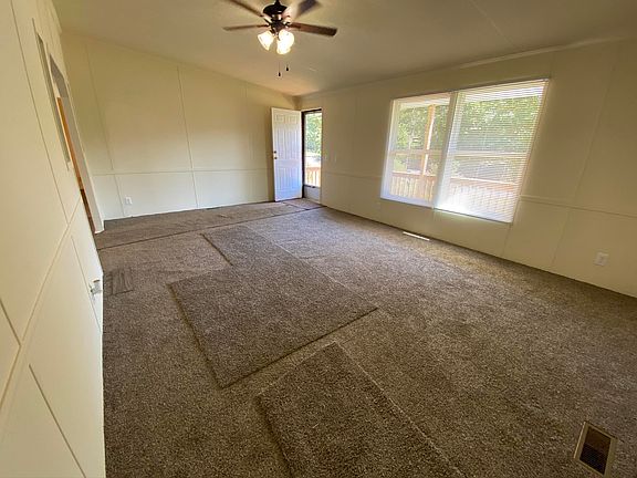 3rd image of 207 Dalewood Ln