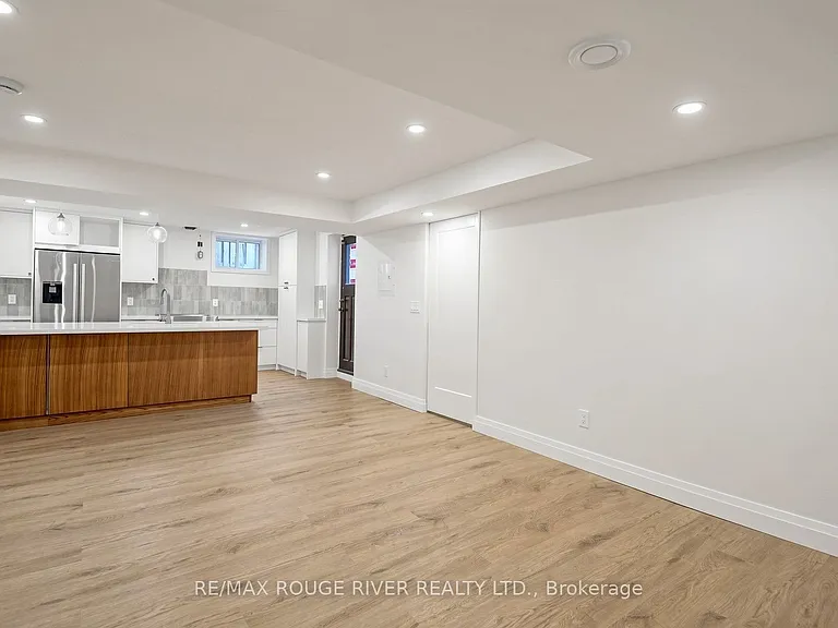 344 Centennial Rd #BASEMENT — Photo 5