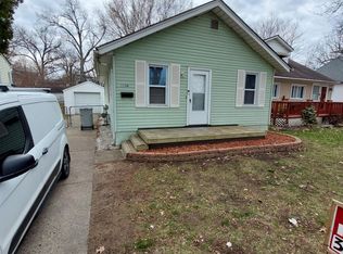 1154 E Meyers Ave, Hazel Park, MI
