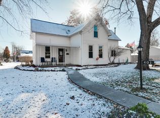 401 SW 4th St, Atlanta, IL 61723