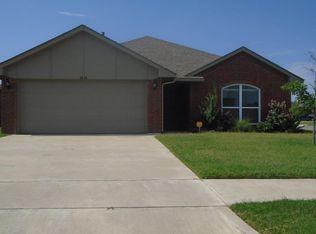 4824 SW Waterstone Pl, Lawton, OK 73505