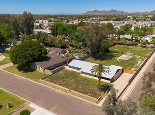 1730 E Rose Ln, Phoenix, AZ 85016