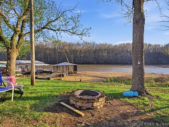 2nd image of 29229 Hiawatha Dr