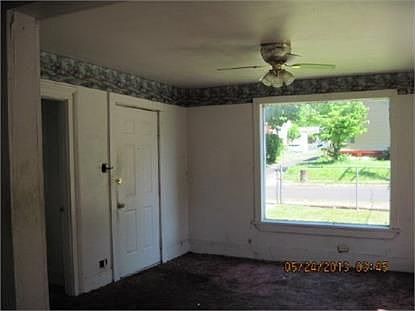 4th image of 2411 Edgewood Ave