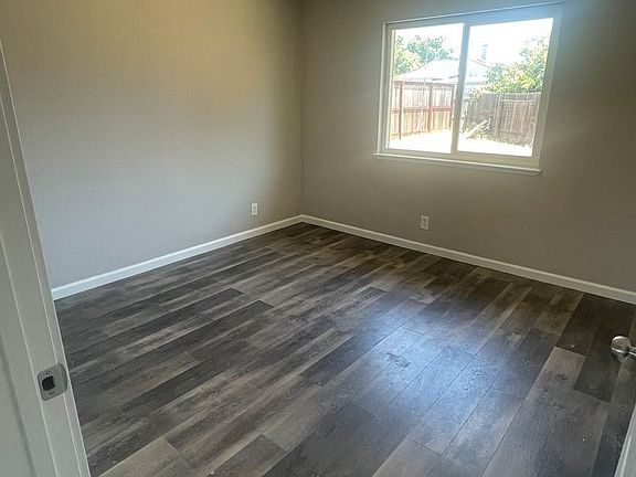 5th image of 4400 Pinell St #0