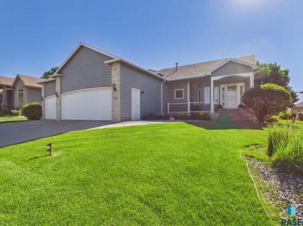6520 S Heatherridge Ave, Sioux Falls, SD 57108