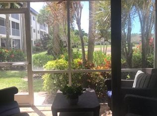 1024 Manatee Rd APT C101, Naples, FL 34114