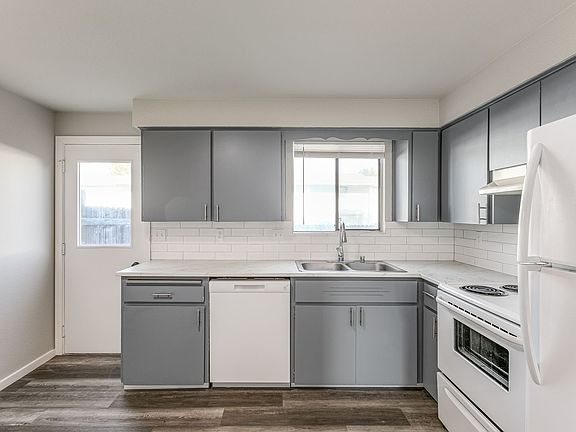 5th image of 6721 W Kennewick Ave APT 2