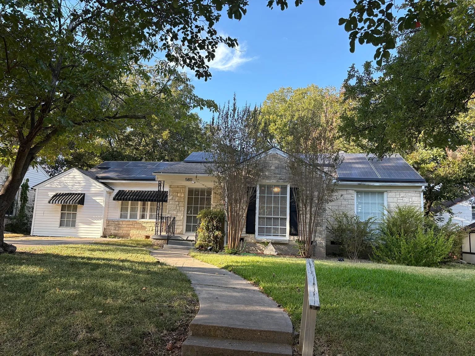 3 bed, 1550 sqft, $2,150 — Photo 1
