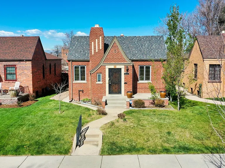 3317 N Saint Paul St — Photo 1