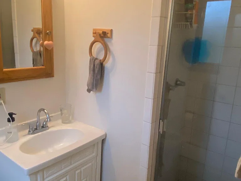 1010 S Hudson St — Photo 14