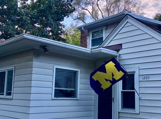 1205 E Stadium Blvd, Ann Arbor, MI 48104
