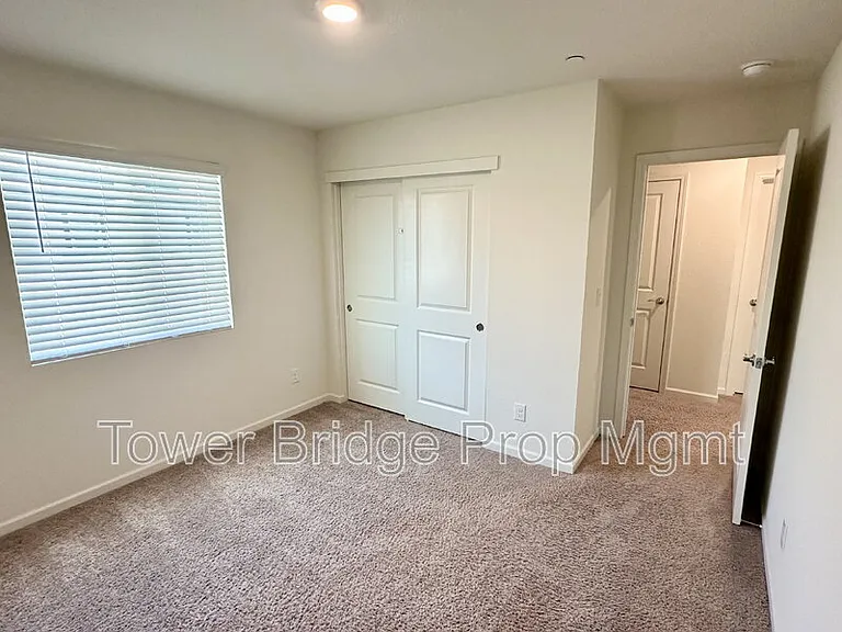 11789 Plato Way — Photo 32