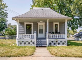 1004 14th St, Marion, IA 52302