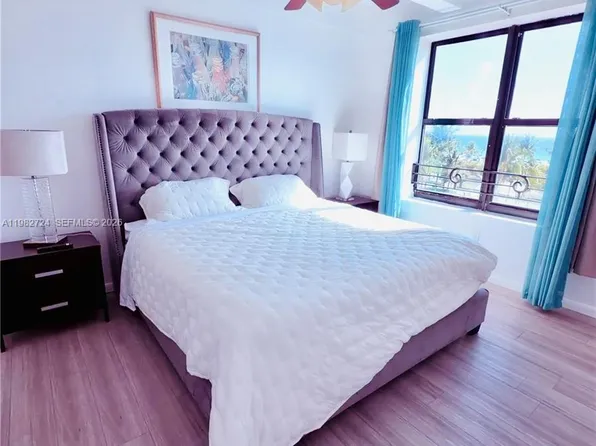 1330 Ocean Dr, Miami Beach, FL