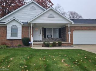 1469 Cove St NW, Uniontown, OH