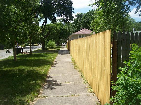 Double lot yard