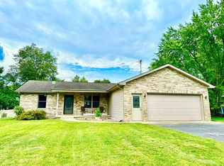 165 E Trett St, Wheatfield, IN