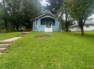 100 S Circle Pl, Kincaid, IL 62540