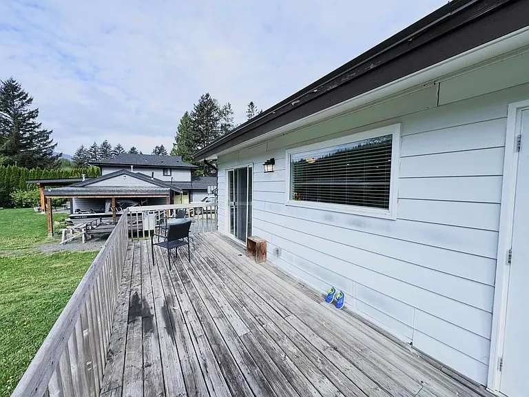 46994 Chilliwack Lake Rd #A — Photo 20